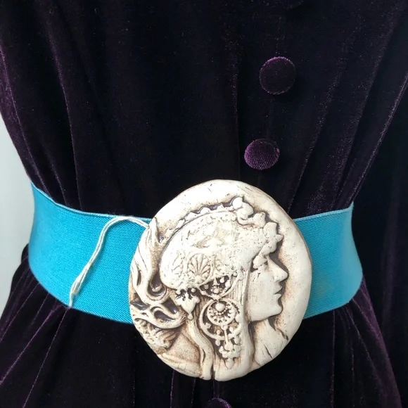 Vintage | Accessories | Vintage Face Sculpture Stretch Belt  display picture 3